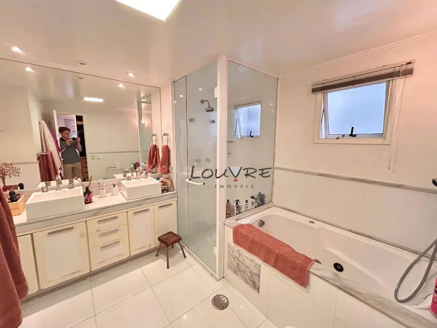 Apartamento com 3 quartos à venda, 128m2 em Vila Uberabinha, São Paulo - SP - imagem 9 Foto 9 de Apartamento com 3 quartos à venda, 128m2 em Vila Uberabinha, São Paulo - SP