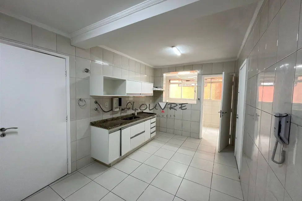 Apartamento com 3 quartos à venda e para alugar, 155m2 em Itaim Bibi, São Paulo - SP - imagem 4 Foto 4 de Apartamento com 3 quartos à venda e para alugar, 155m2 em Itaim Bibi, São Paulo - SP