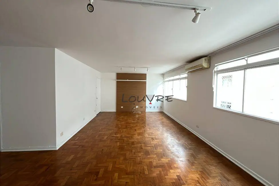 Apartamento com 3 quartos à venda e para alugar, 155m2 em Itaim Bibi, São Paulo - SP - imagem 8 Foto 8 de Apartamento com 3 quartos à venda e para alugar, 155m2 em Itaim Bibi, São Paulo - SP