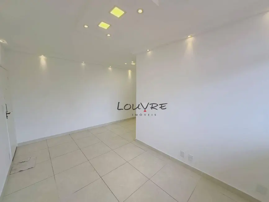 Foto 2 de Apartamento com 2 quartos para alugar, 80m2 em Santo Amaro, São Paulo - SP