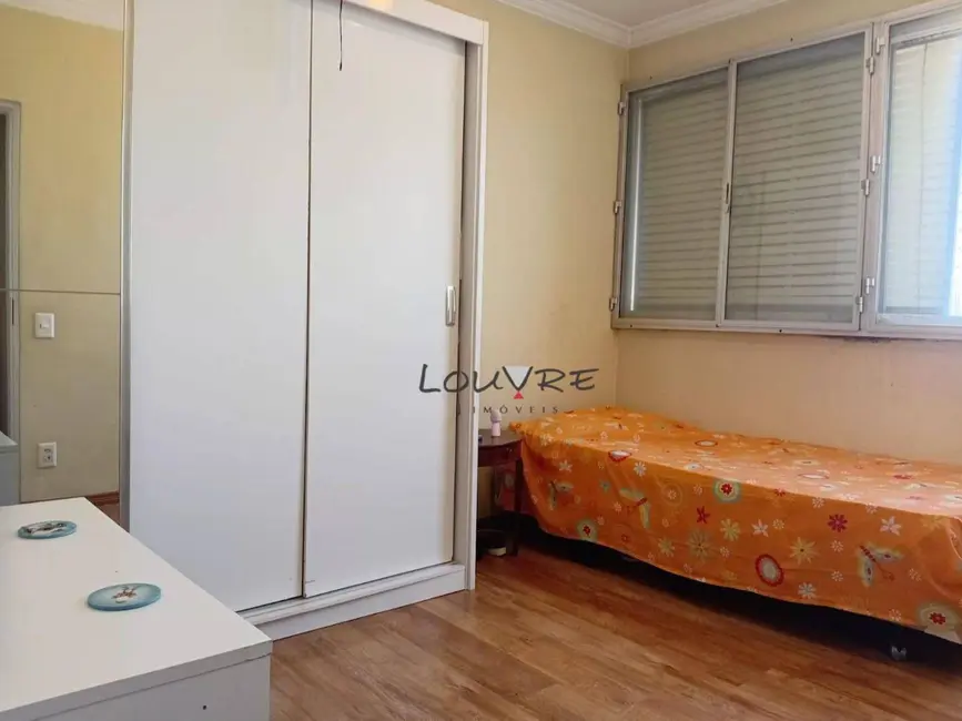 Apartamento com 3 quartos à venda, 130m2 em Vila Olímpia, São Paulo - SP - imagem 8 Foto 8 de Apartamento com 3 quartos à venda, 130m2 em Vila Olímpia, São Paulo - SP