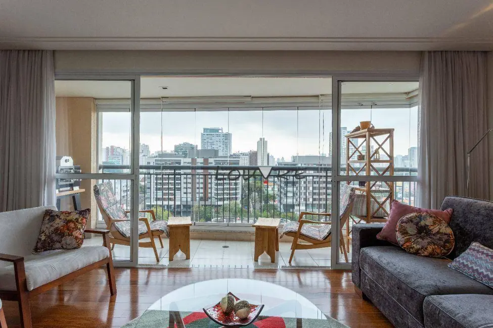 Foto 1 de Apartamento com 3 quartos à venda, 131m2 em Campo Belo, São Paulo - SP