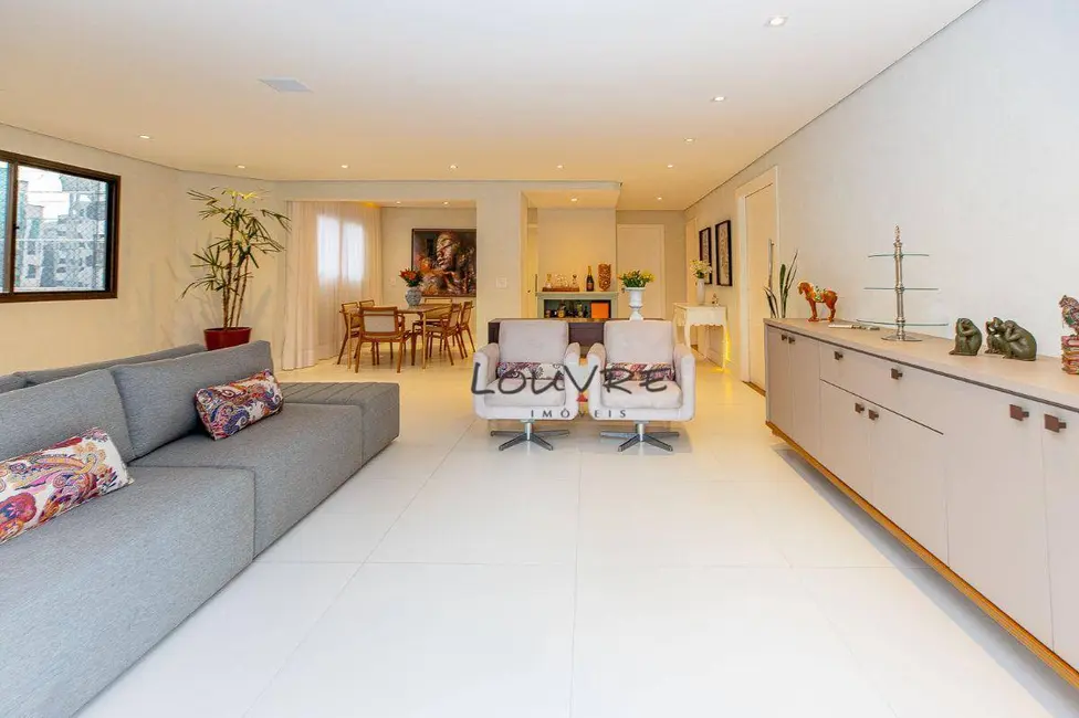 Foto 5 de Apartamento com 4 quartos à venda, 197m2 em Itaim Bibi, São Paulo - SP