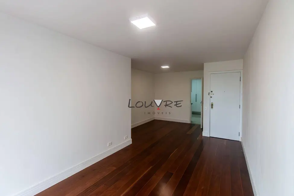 Foto 4 de Apartamento com 3 quartos para alugar, 172m2 em Vila Nova Conceição, São Paulo - SP