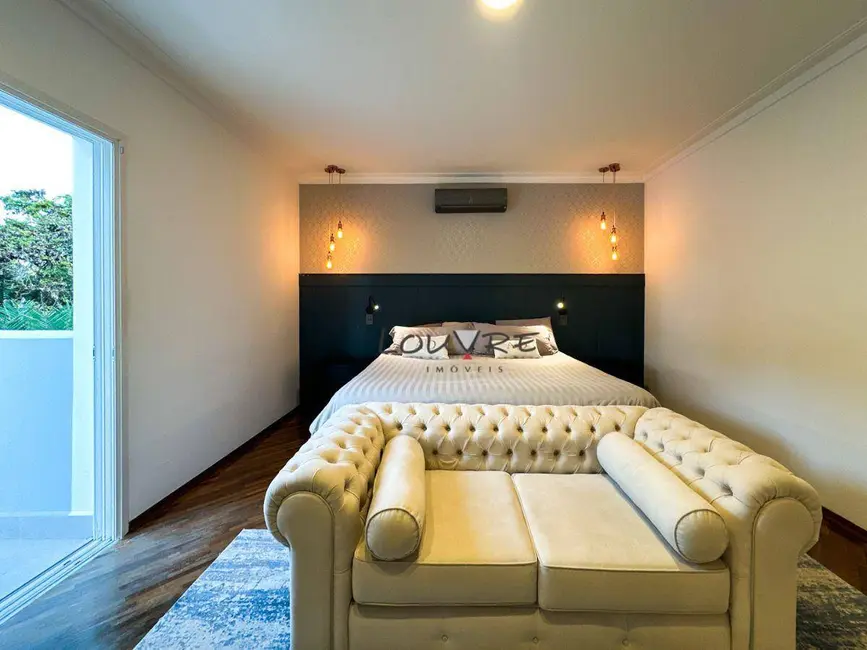 Foto 3 de Casa com 5 quartos à venda, 750m2 em Campo Belo, São Paulo - SP