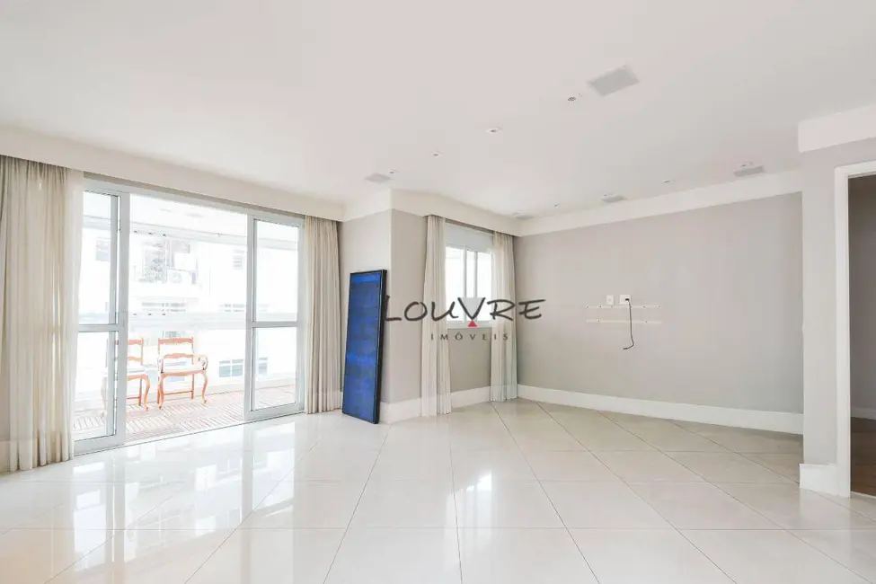 Apartamento com 3 quartos à venda, 124m2 em Moema, São Paulo - SP - imagem 7 Foto 7 de Apartamento com 3 quartos à venda, 124m2 em Moema, São Paulo - SP