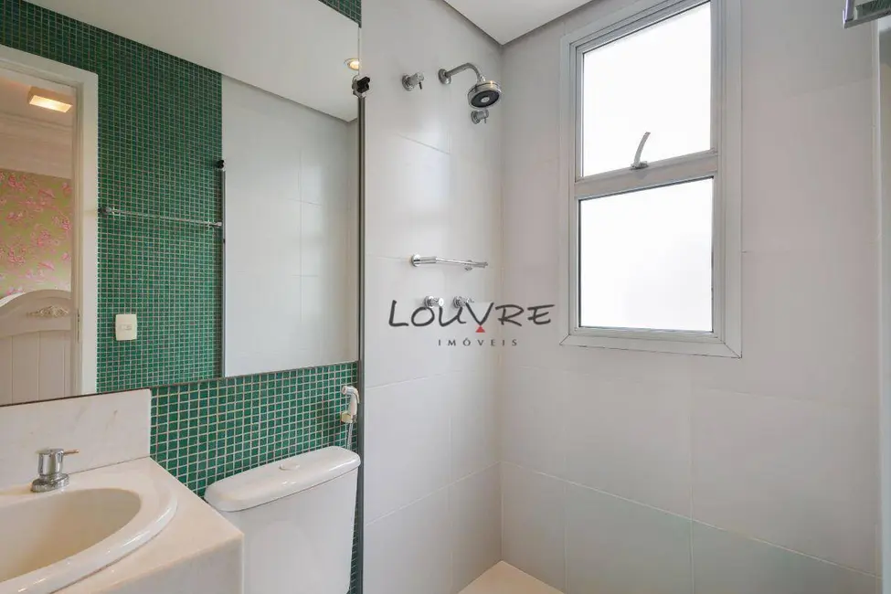 Apartamento com 3 quartos à venda, 124m2 em Moema, São Paulo - SP - imagem 3 Foto 3 de Apartamento com 3 quartos à venda, 124m2 em Moema, São Paulo - SP