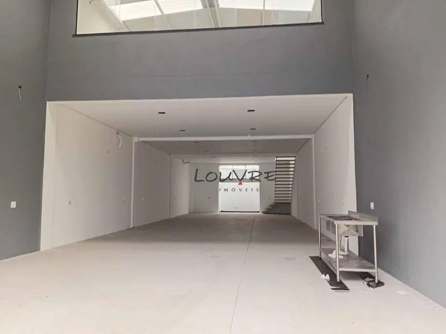 Loja à venda e para alugar, 303m2 em Campo Belo, São Paulo - SP - imagem 3 Foto 3 de Loja à venda e para alugar, 303m2 em Campo Belo, São Paulo - SP