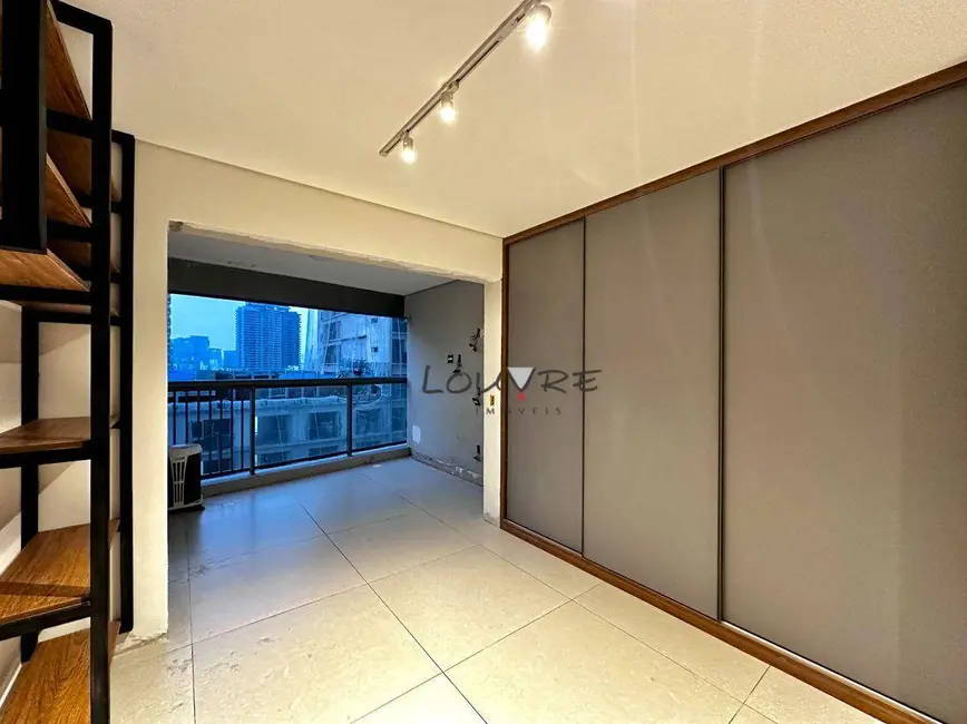 Foto 2 de Kitnet com 1 quarto à venda, 31m2 em Jardim das Acácias, São Paulo - SP