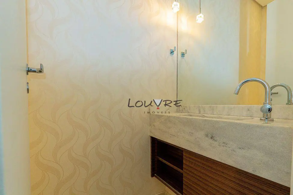 Foto 9 de Apartamento com 3 quartos para alugar, 219m2 em Campo Belo, São Paulo - SP