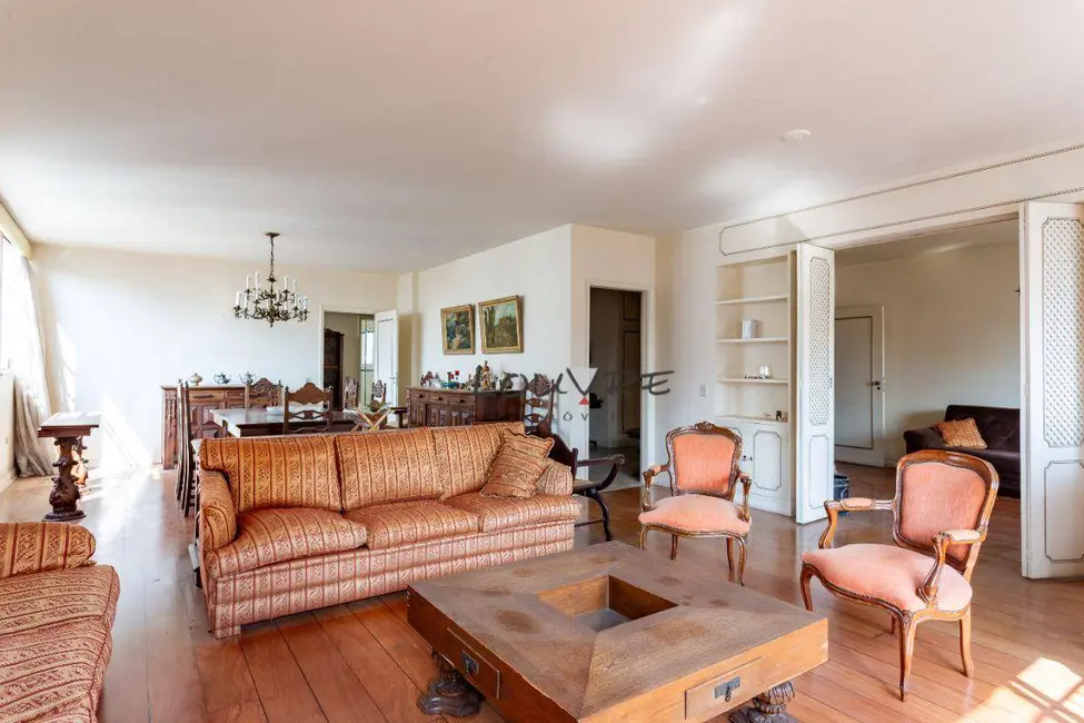 Apartamento com 3 quartos à venda, 234m2 em Santa Cecília, São Paulo - SP - imagem 4 Foto 4 de Apartamento com 3 quartos à venda, 234m2 em Santa Cecília, São Paulo - SP