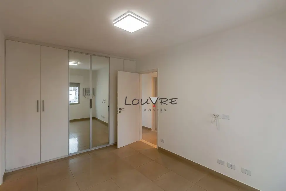 Foto 3 de Apartamento com 3 quartos para alugar, 115m2 em Itaim Bibi, São Paulo - SP