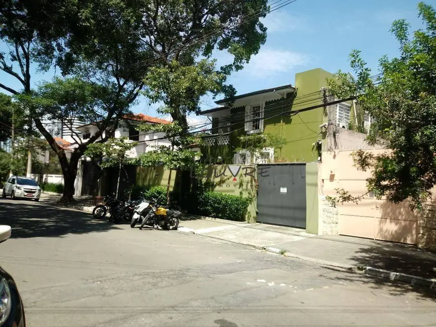 Casa com 3 quartos à venda, 681m2 em Higienópolis, São Paulo - SP - imagem 3 Foto 3 de Casa com 3 quartos à venda, 681m2 em Higienópolis, São Paulo - SP