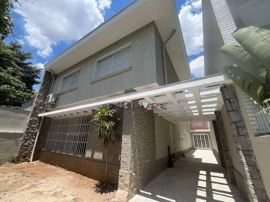 Casa com 3 quartos para alugar, 300m2 em Indianópolis, São Paulo - SP - imagem 1 Foto 1 de Casa com 3 quartos para alugar, 300m2 em Indianópolis, São Paulo - SP