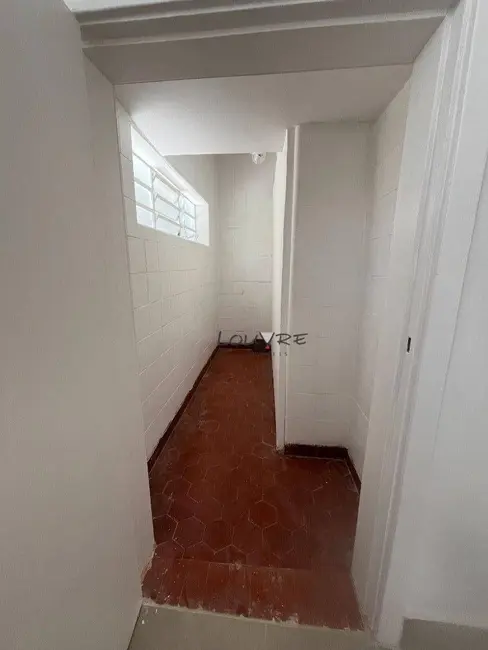 Casa com 3 quartos para alugar, 300m2 em Indianópolis, São Paulo - SP - imagem 8 Foto 8 de Casa com 3 quartos para alugar, 300m2 em Indianópolis, São Paulo - SP