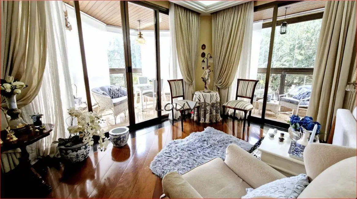 Foto 1 de Apartamento com 4 quartos à venda, 240m2 em Campo Belo, São Paulo - SP
