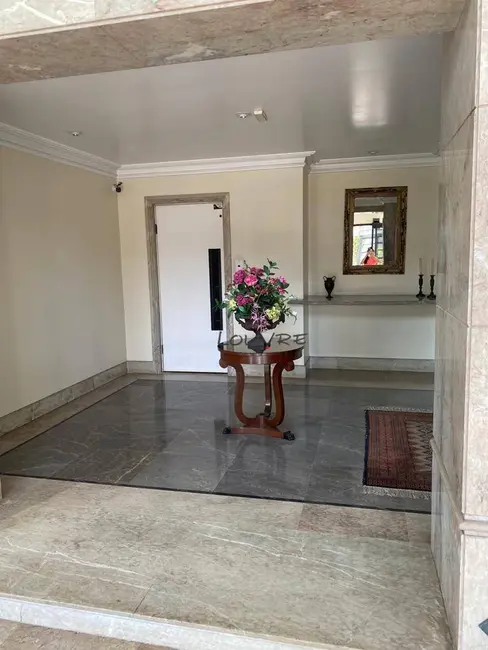 Apartamento com 4 quartos à venda, 600m2 em Moema, São Paulo - SP - imagem 4 Foto 4 de Apartamento com 4 quartos à venda, 600m2 em Moema, São Paulo - SP