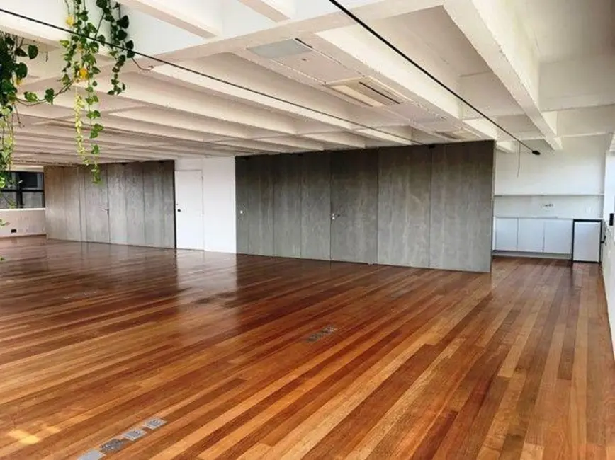 Foto 3 de Loft / Flat à venda e para alugar, 201m2 em Jardim Paulistano, São Paulo - SP