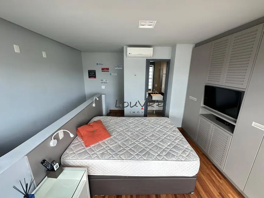 Foto 3 de Apartamento com 1 quarto para alugar, 50m2 em Vila Olímpia, São Paulo - SP