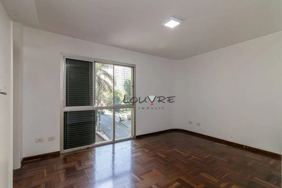 Foto 3 de Apartamento com 3 quartos à venda, 223m2 em Jardim Paulista, São Paulo - SP