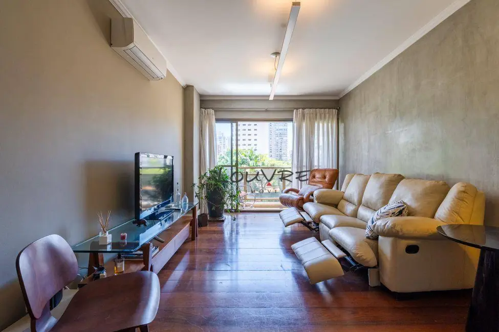 Foto 9 de Apartamento com 3 quartos à venda, 104m2 em Moema, São Paulo - SP