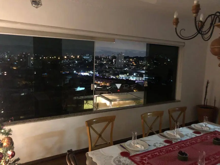 Casa com 5 quartos à venda, 224m2 em Vila Mariana, São Paulo - SP - imagem 6 Foto 6 de Casa com 5 quartos à venda, 224m2 em Vila Mariana, São Paulo - SP