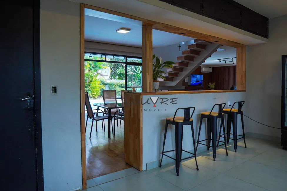 Casa com 5 quartos à venda e para alugar, 891m2 em Alto de Pinheiros, São Paulo - SP - imagem 3 Foto 3 de Casa com 5 quartos à venda e para alugar, 891m2 em Alto de Pinheiros, São Paulo - SP