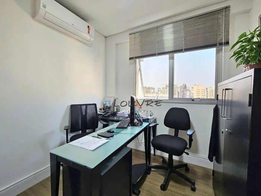 Foto 8 de Loft / Flat à venda, 151m2 em Moema, São Paulo - SP