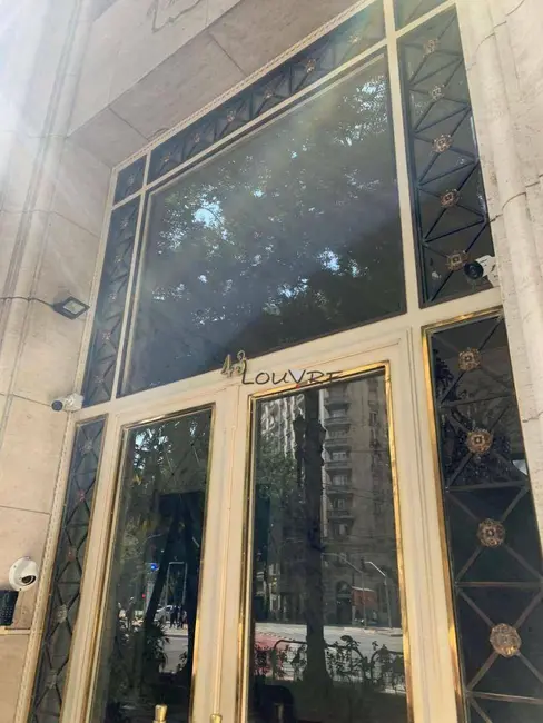 Foto 3 de Apartamento com 3 quartos à venda, 190m2 em República, São Paulo - SP