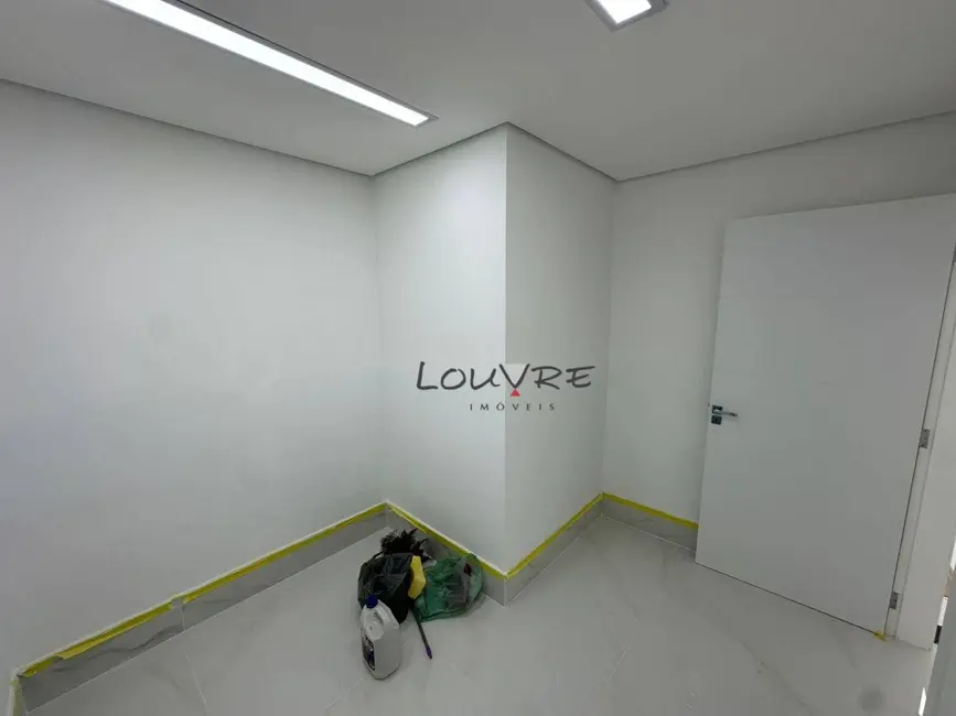 Foto 9 de Loja para alugar, 240m2 em Moema, São Paulo - SP