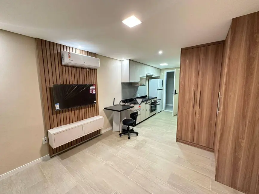 Foto 1 de Kitnet com 1 quarto para alugar, 25m2 em Vila Olímpia, São Paulo - SP