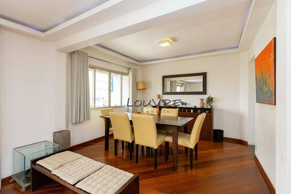 Foto 5 de Apartamento com 2 quartos à venda, 122m2 em Moema, São Paulo - SP