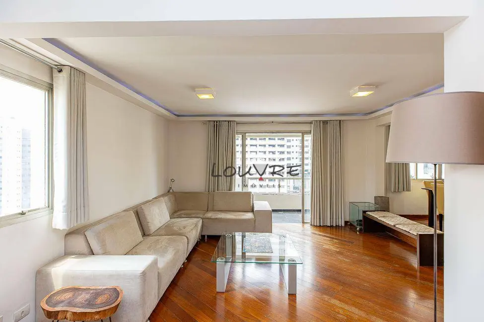 Foto 2 de Apartamento com 2 quartos à venda, 122m2 em Moema, São Paulo - SP