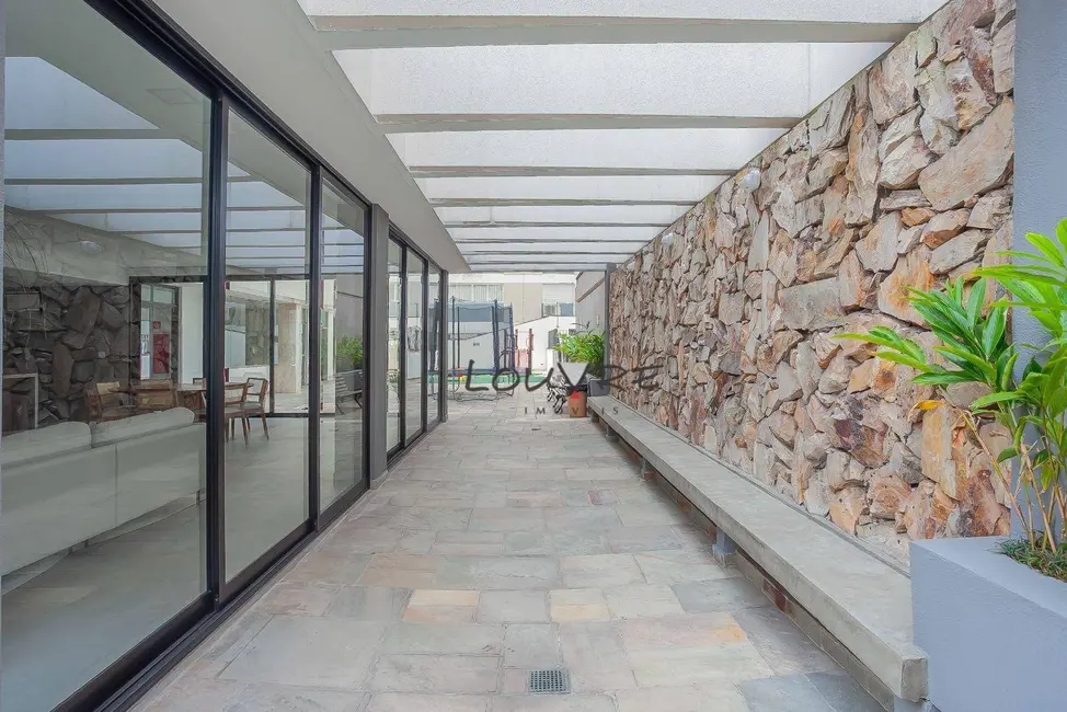 Apartamento com 3 quartos para alugar, 152m2 em Itaim Bibi, São Paulo - SP - imagem 3 Foto 3 de Apartamento com 3 quartos para alugar, 152m2 em Itaim Bibi, São Paulo - SP