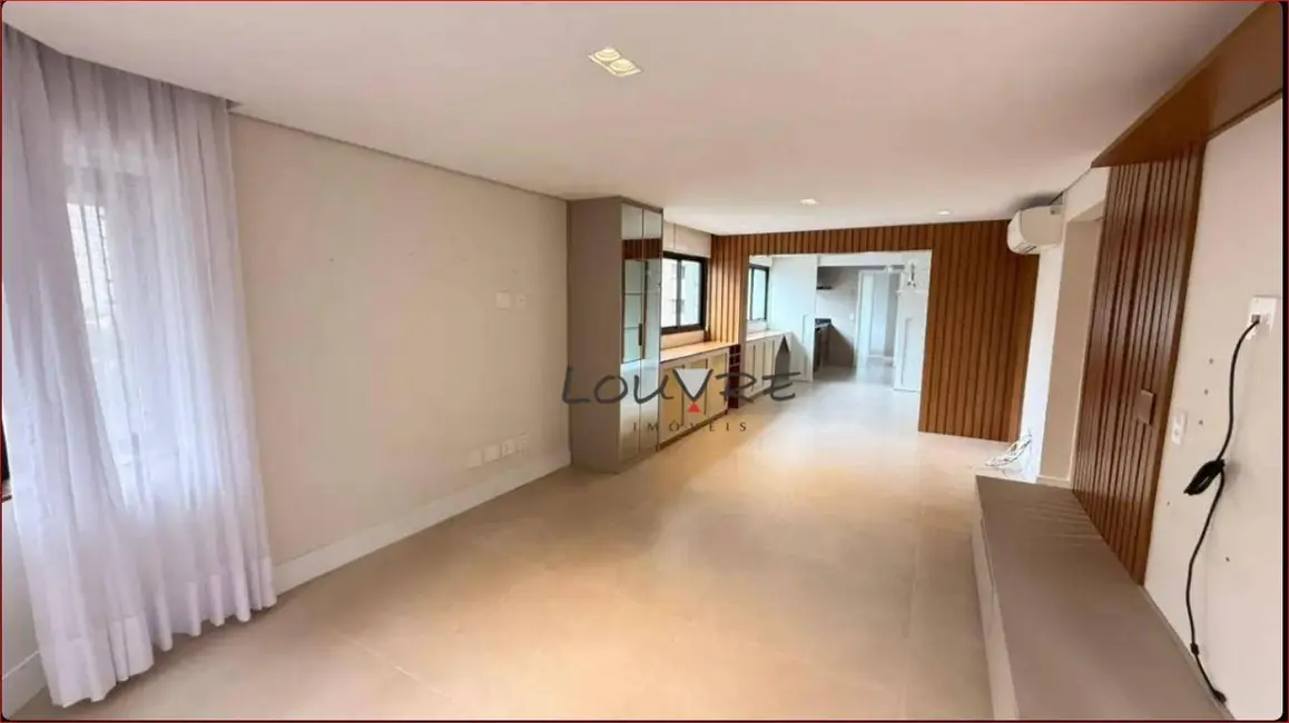 Foto 2 de Apartamento com 4 quartos à venda, 142m2 em Moema, São Paulo - SP