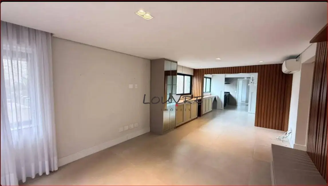 Foto 3 de Apartamento com 4 quartos à venda, 142m2 em Moema, São Paulo - SP