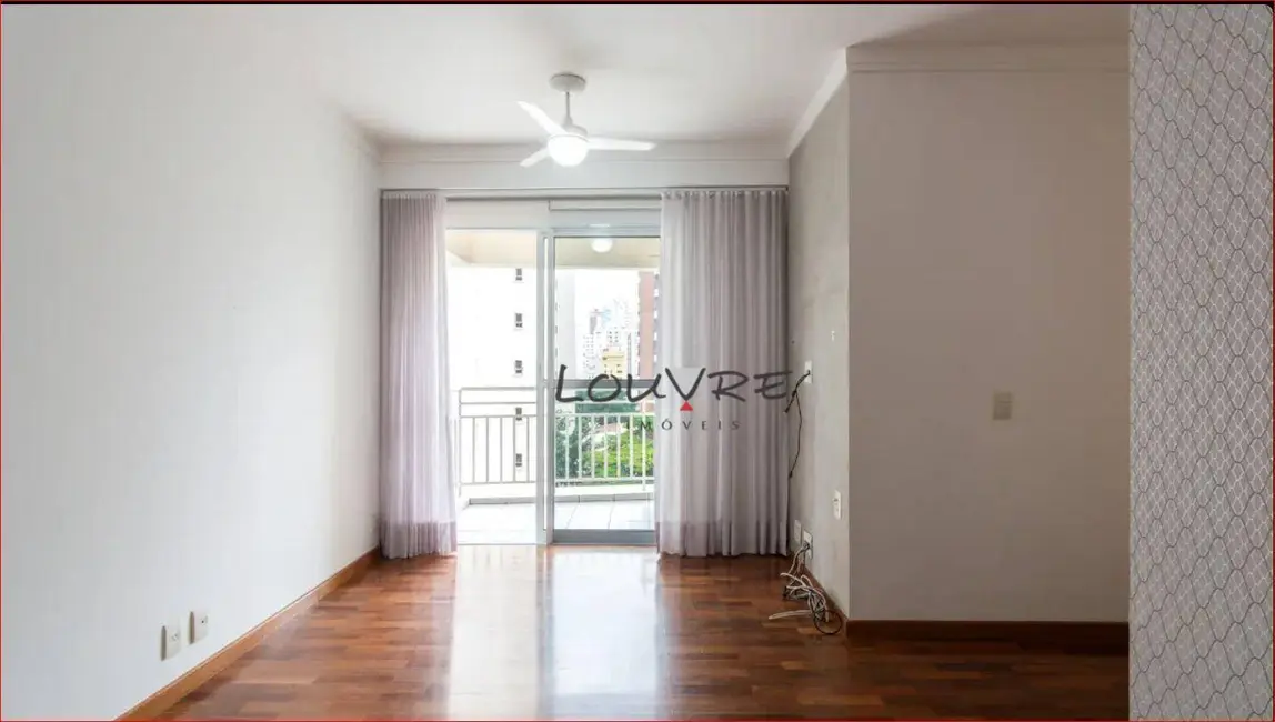 Foto 2 de Apartamento com 2 quartos à venda, 63m2 em Moema, São Paulo - SP