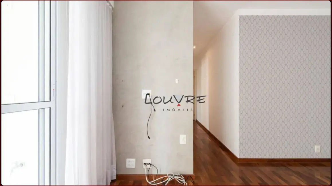 Foto 4 de Apartamento com 2 quartos à venda, 63m2 em Moema, São Paulo - SP