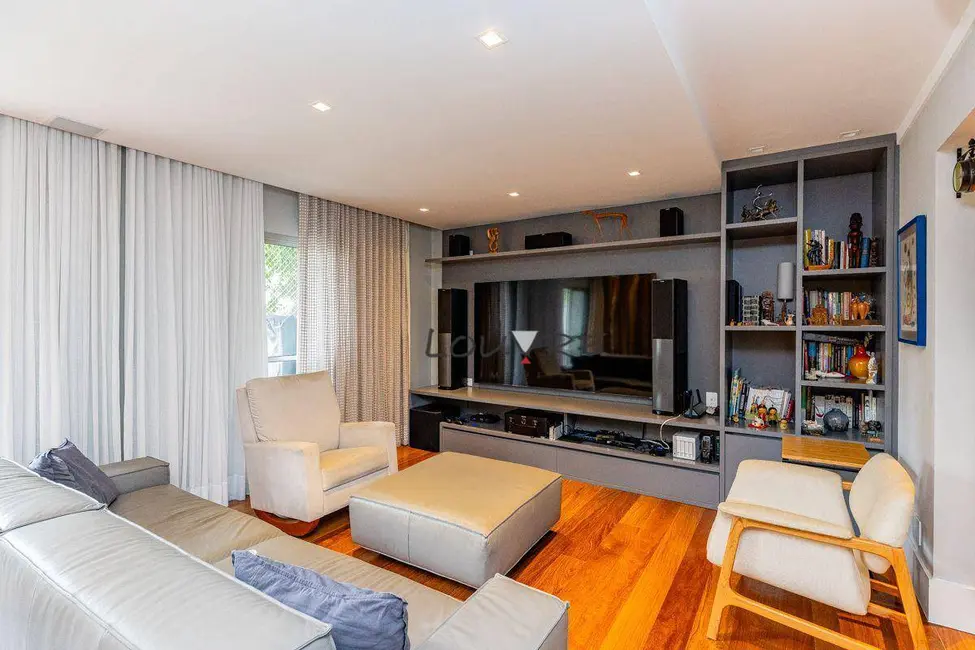 Foto 3 de Apartamento com 3 quartos à venda, 172m2 em Campo Belo, São Paulo - SP