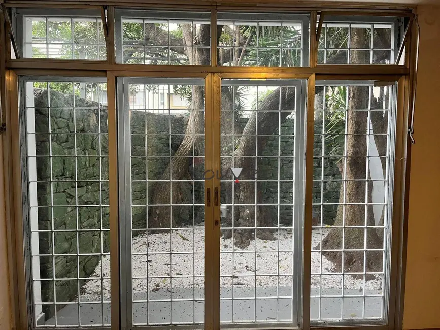 Foto 4 de Casa à venda e para alugar, 300m2 em Moema, São Paulo - SP