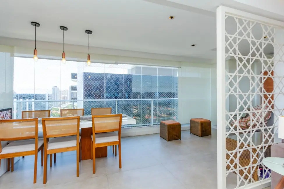 Apartamento com 3 quartos para alugar, 134m2 em Cidade Monções, São Paulo - SP - imagem 1 Foto 1 de Apartamento com 3 quartos para alugar, 134m2 em Cidade Monções, São Paulo - SP