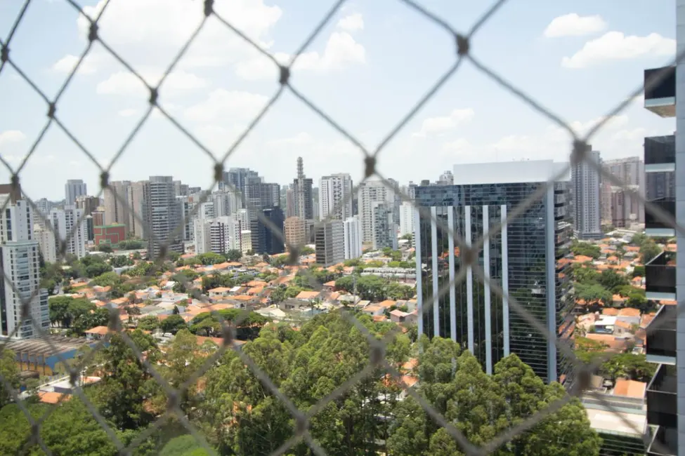 Apartamento com 3 quartos para alugar, 134m2 em Cidade Monções, São Paulo - SP - imagem 7 Foto 7 de Apartamento com 3 quartos para alugar, 134m2 em Cidade Monções, São Paulo - SP