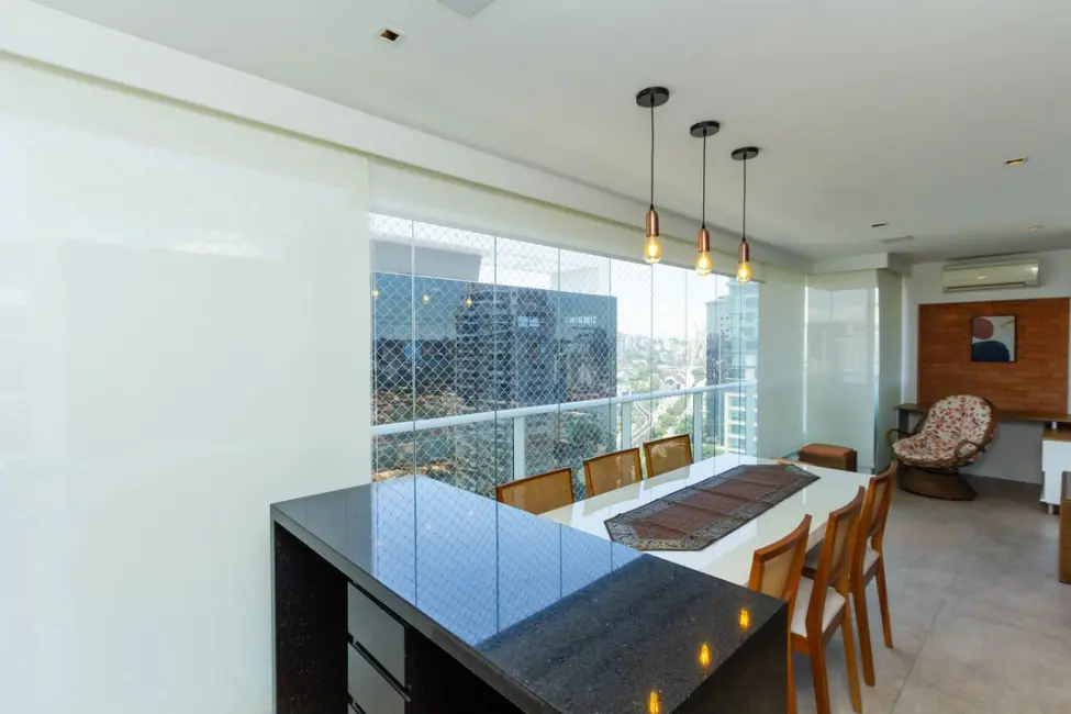 Apartamento com 3 quartos para alugar, 134m2 em Cidade Monções, São Paulo - SP - imagem 2 Foto 2 de Apartamento com 3 quartos para alugar, 134m2 em Cidade Monções, São Paulo - SP