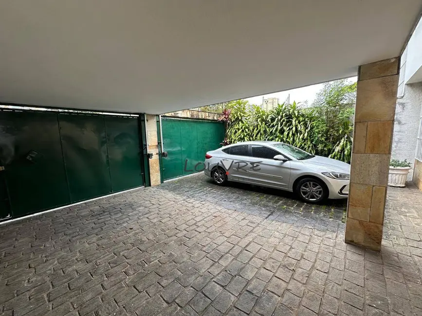 Foto 1 de Casa com 4 quartos para alugar, 368m2 em São Paulo - SP