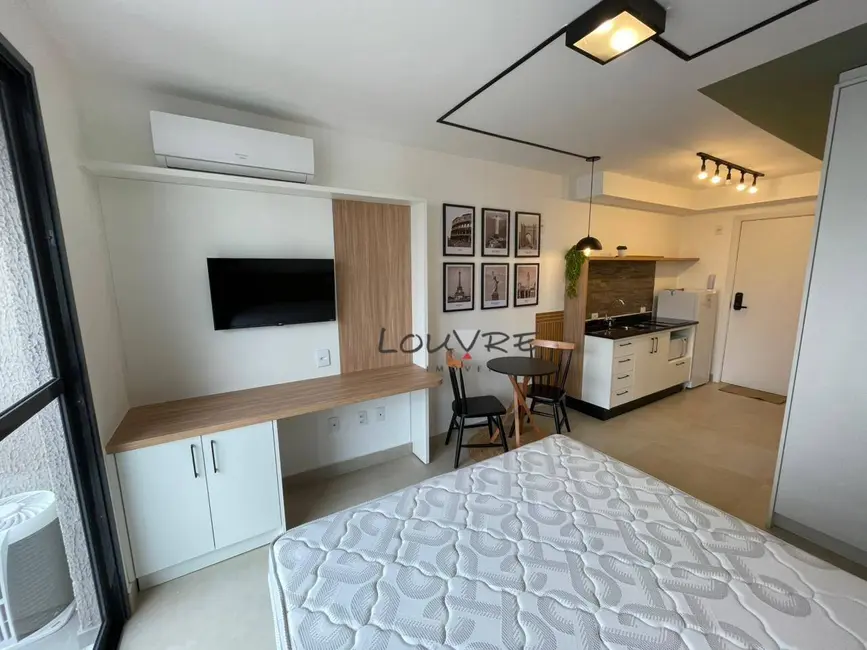 Foto 2 de Kitnet com 1 quarto para alugar, 25m2 em Vila Olímpia, São Paulo - SP