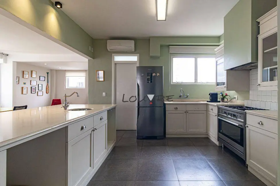 Foto 9 de Apartamento com 3 quartos à venda, 172m2 em Cerqueira César, São Paulo - SP