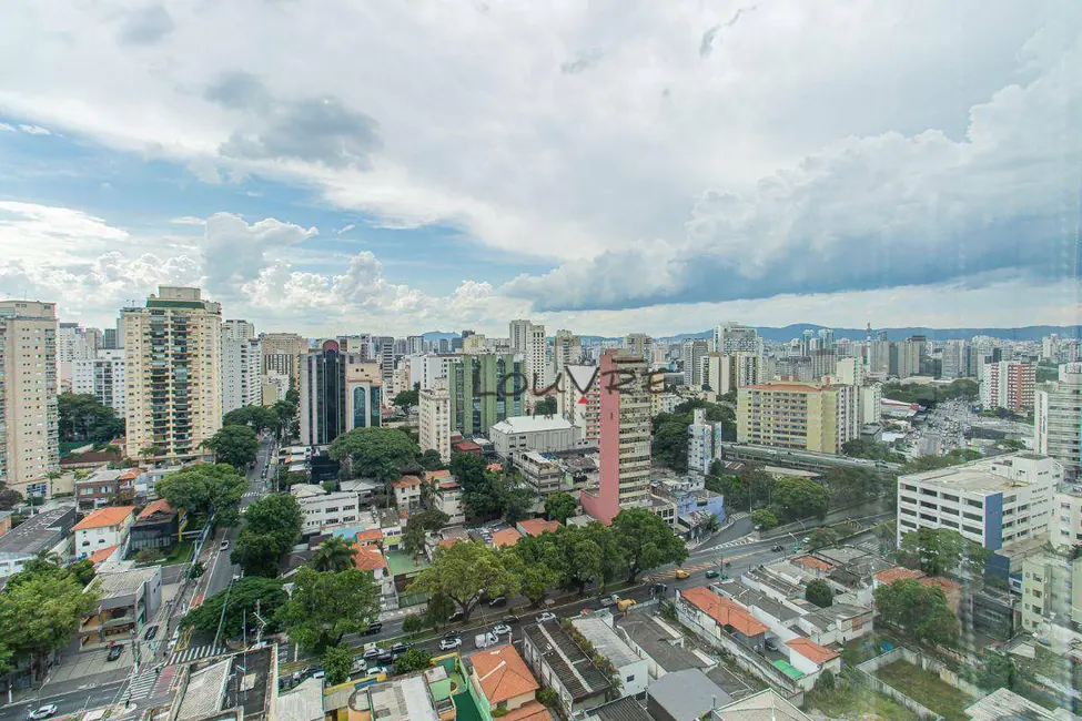 Foto 8 de Apartamento com 3 quartos para alugar, 230m2 em Higienópolis, São Paulo - SP