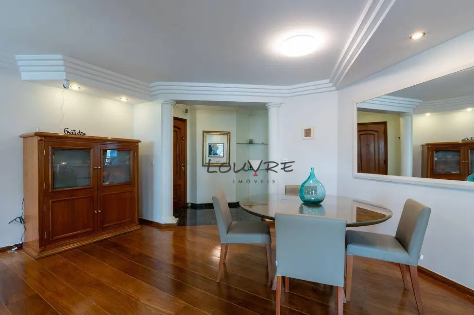 Foto 5 de Apartamento com 4 quartos à venda, 146m2 em Vila Olímpia, São Paulo - SP