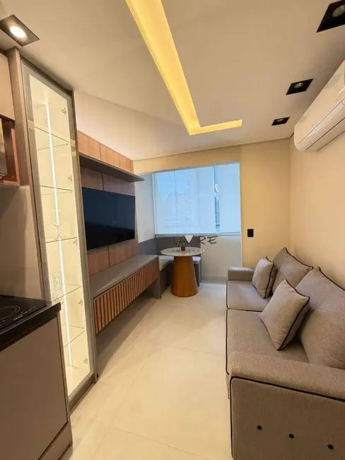 Foto 2 de Apartamento com 1 quarto à venda e para alugar, 30m2 em Vila Olímpia, São Paulo - SP