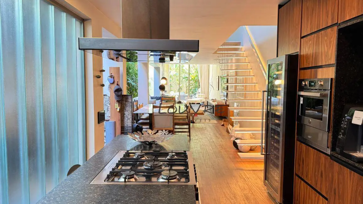 Foto 4 de Casa com 2 quartos à venda, 200m2 em Itaim Bibi, São Paulo - SP